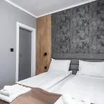 Pino 3*