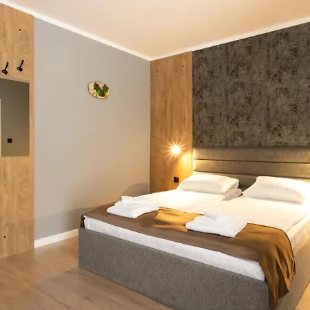 בית הארחה Pino