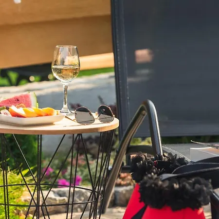 בית הארחה Pino